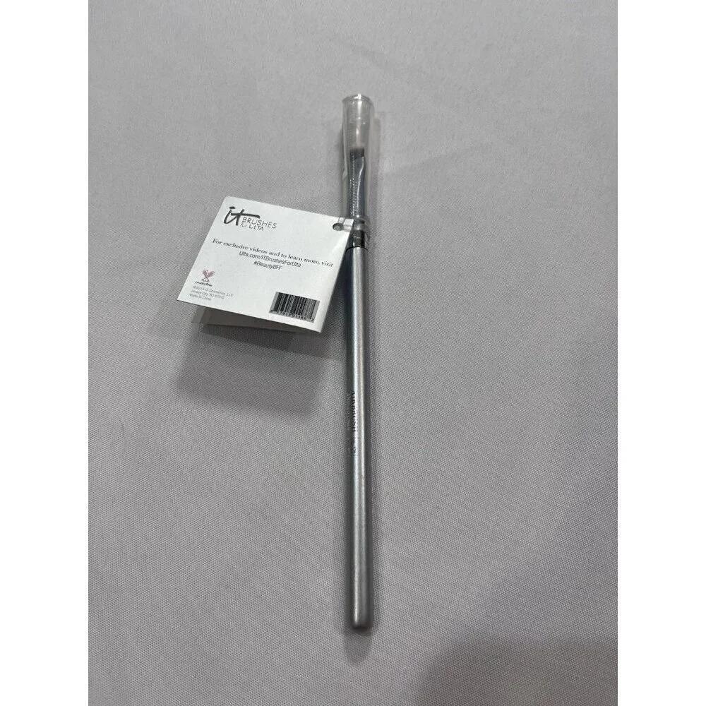 IT cosmetics airbrush angled eyeliner liner eye brow brush #122 New